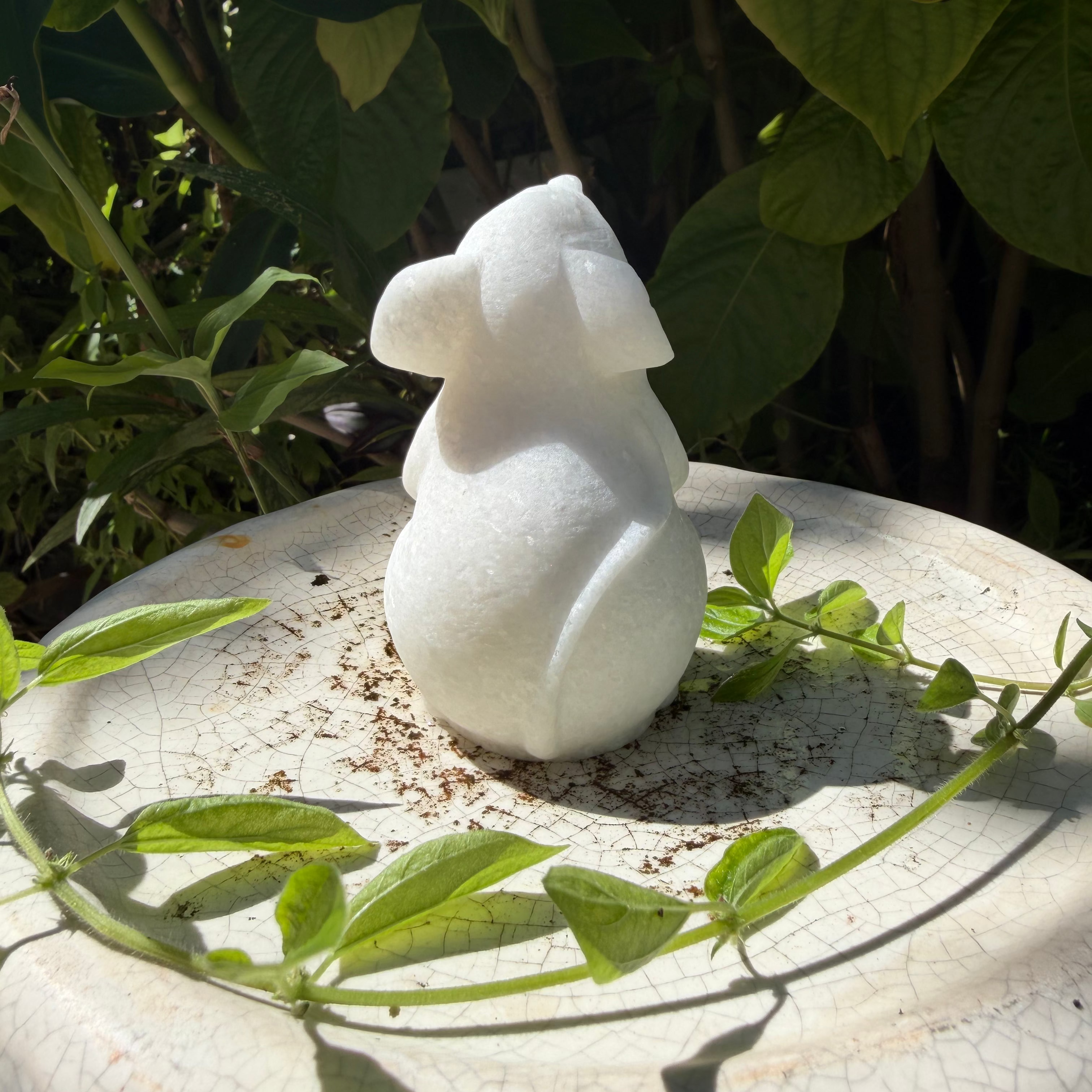 Stuart Little looking White Jade Mouse Carving